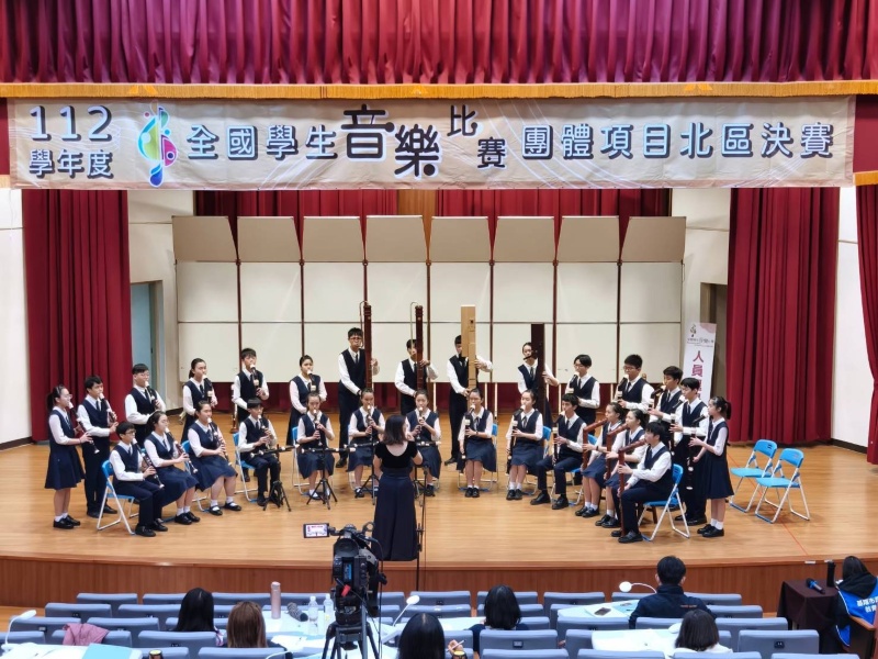 宜蘭縣文化國中直笛團演出照